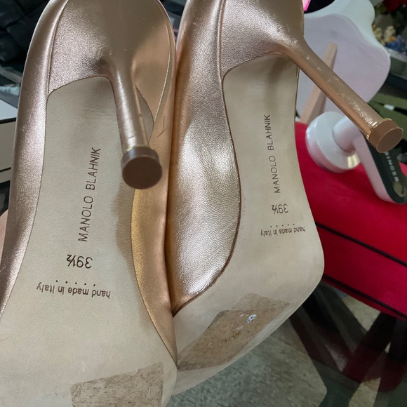 Manolo Blahnik Copper Hangisi Heels - Picture 13 of 14